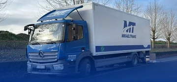 Frachtführer Lkw Mercedes Atego in Gent Belgien